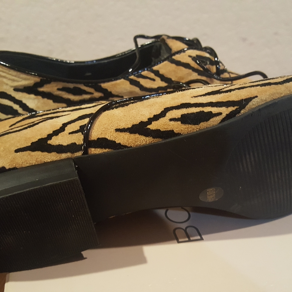 BCBG Loafers - Picture 4 of 6